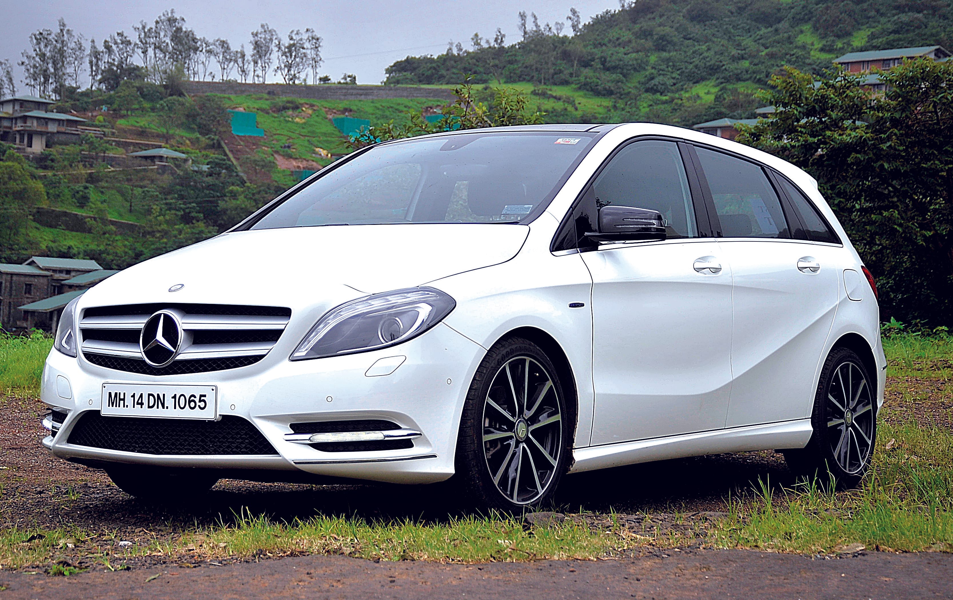 2012 Mercedes B-Class review, road test - Image 2